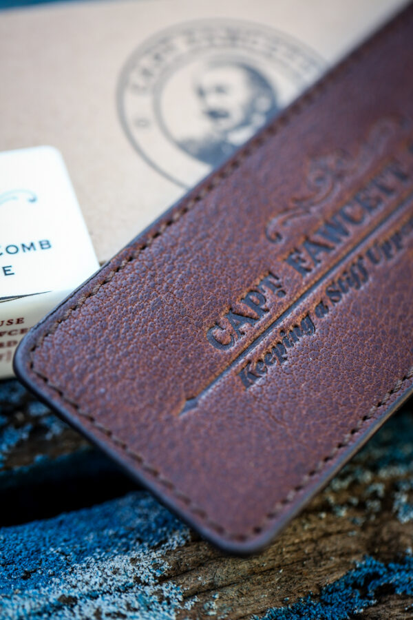 Captain Fawcett - Leather Beard Comb Case - Image 5