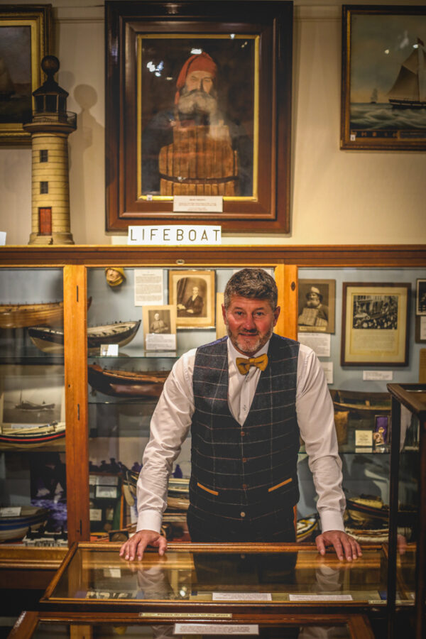 Marc Darcy - Eton Navy Tweed Waistcoat - Image 2