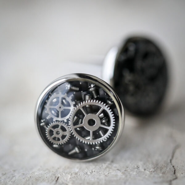 Unique & Co Cufflinks - Silver/Black Carbon Fibre Cogs
