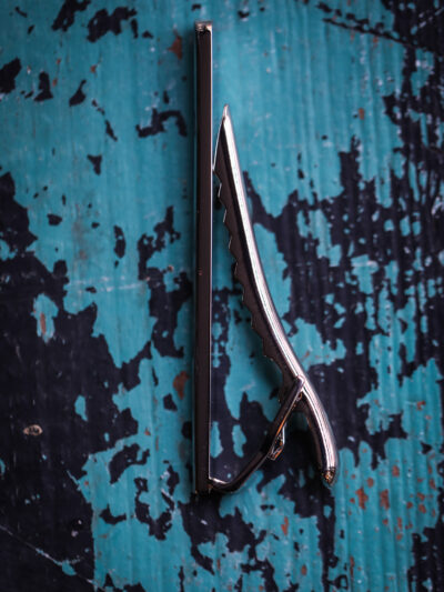 Artamis - Polished Curved Rhodium Tie Clip