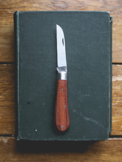 Taylor's Eye Witness - Lambfoot Pocket Knife - Bolstered Hardwood