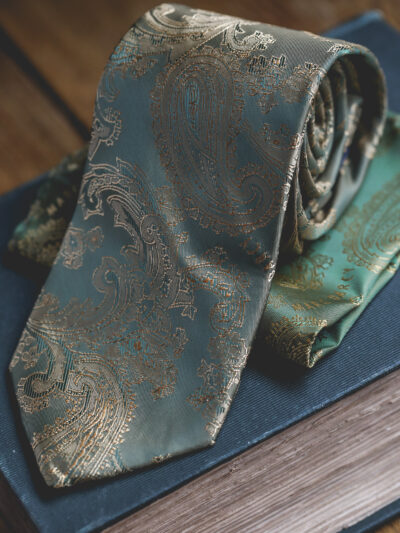 Marc Darcy - Tan Paisley Tie & Pocket Square Set