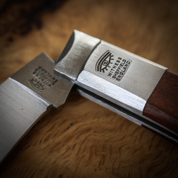 Taylor's Eye Witness - Barlow Pocket Knife - Bolstered Hardwood - Image 5