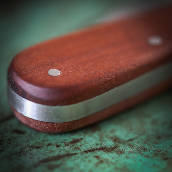 Taylor's Eye Witness - Barlow Pocket Knife - Bolstered Hardwood - Image 3