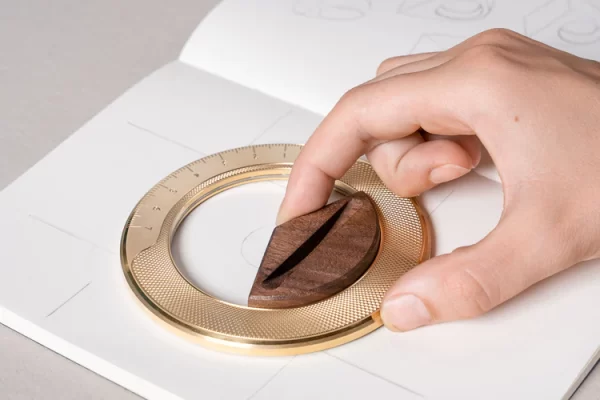 Makers Cabinet - Iris - Drawing Compass - Image 4