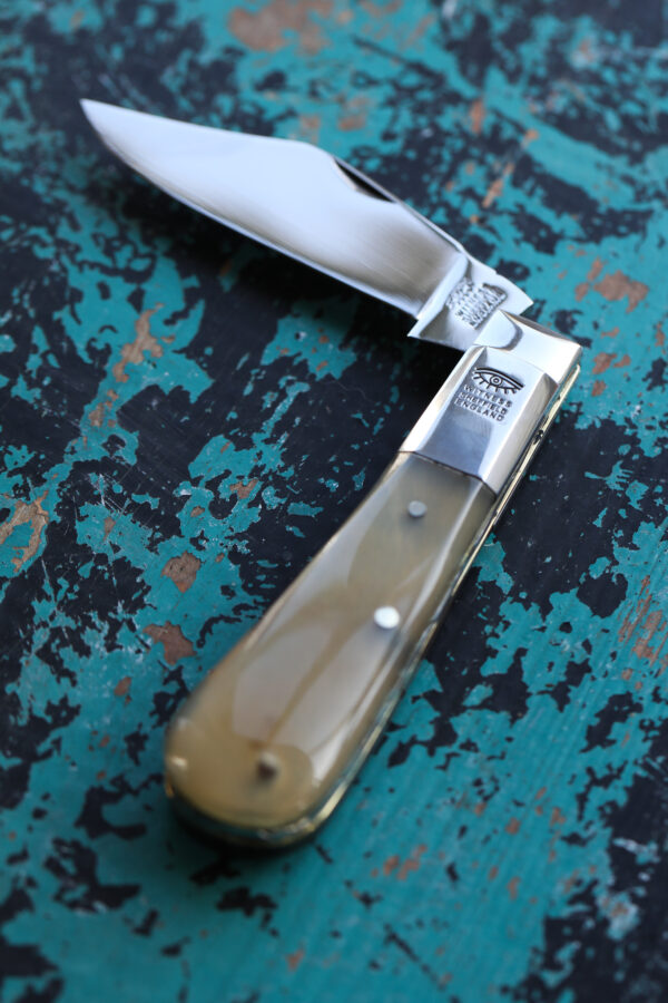 Taylor's Eye Witness - Handmade Barlow Pocket Knife - Oxhorn - Image 3