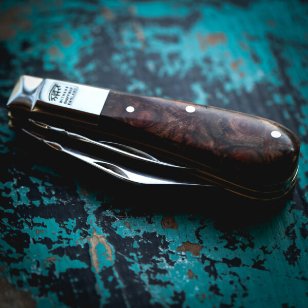 Taylor's Eye Witness - Handmade Twin Barlow Pocket Knife - Amboyna - Image 3