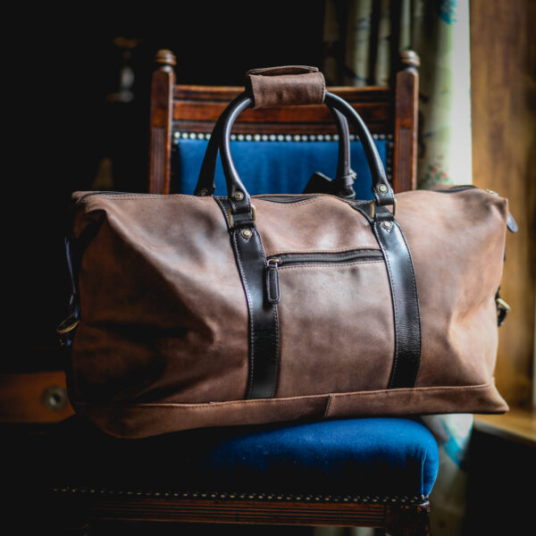 Ashwood Leather - Oily Brown Marcus Holdall