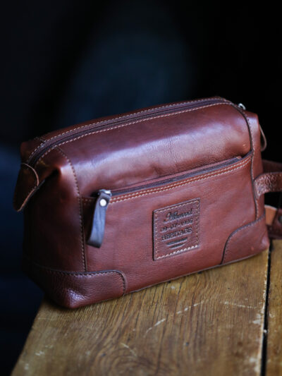 Ashwood Leather - Brown 4557 Washbag