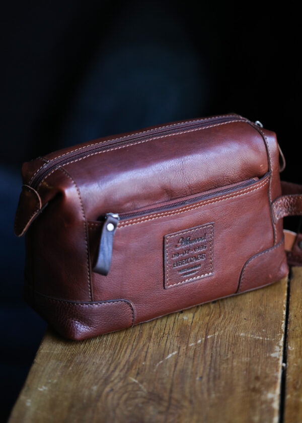 Ashwood Leather - Brown 4557 Washbag