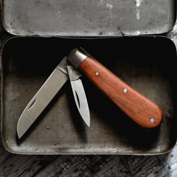 Taylor's Eye Witness - Twin Blade Pocket Knife - Bolstered Hardwood