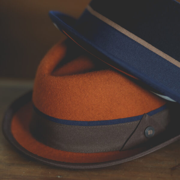Dasmarca Porkpie Hat - Leo Rust - Image 4