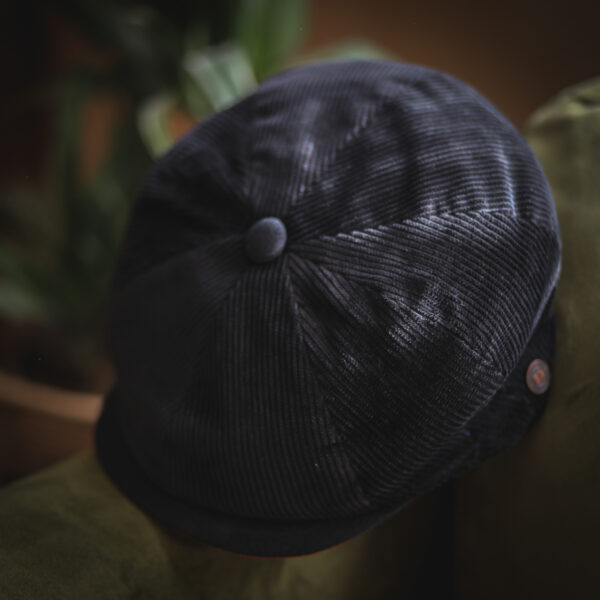 Dasmarca Cord Newsboy Cap - Arlo Black