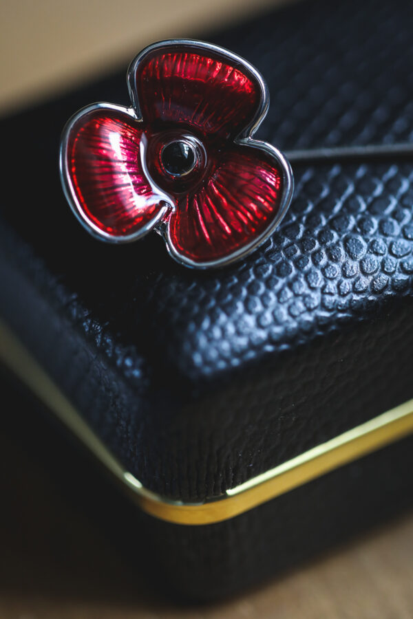 Poppy Lapel Pin - Image 4