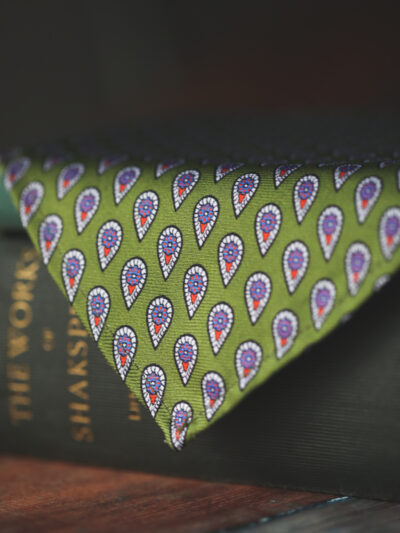 English Printed Silk Pocket Square -Olive Teardrop
