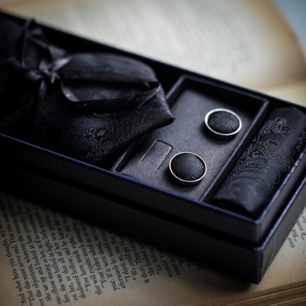 Marc Darcy - Black Paisley Tie & Pocket Square Set