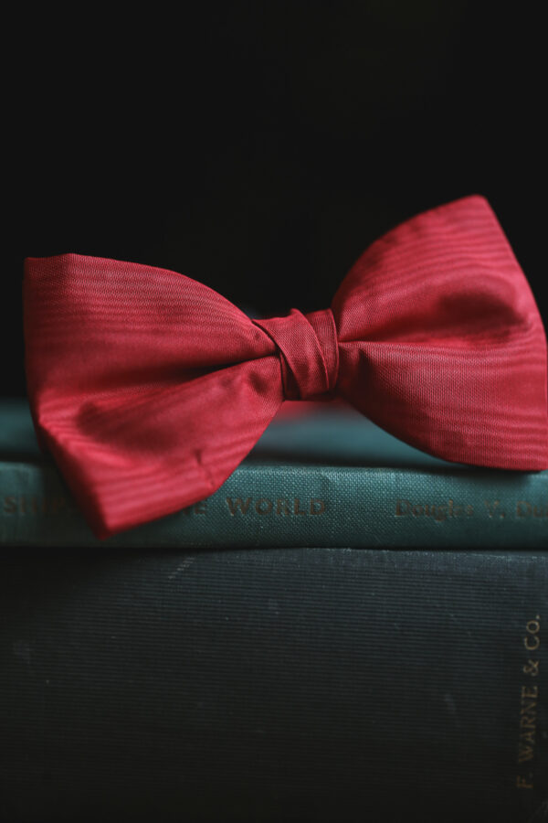 Silk Pre-Tied Bow Tie - Red