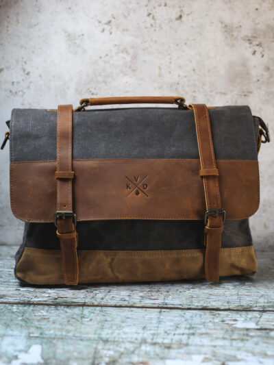 Kovered - Medway Waxed Canvas Messenger Bag - Navy