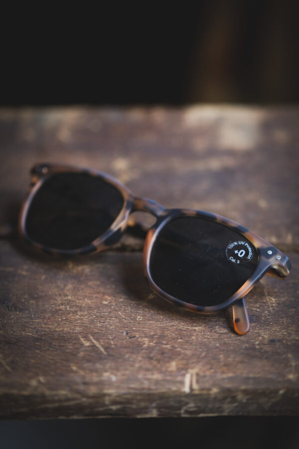 Izipizi Sunglasses - #E Light Tortoise