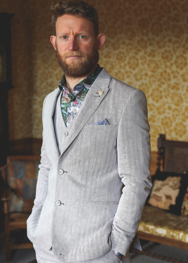 Guide London - Linen Waistcoat - Image 3