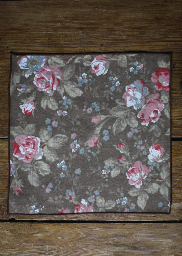 Tresanti Cotton Pocket Square - Tan Flower Print - Image 2