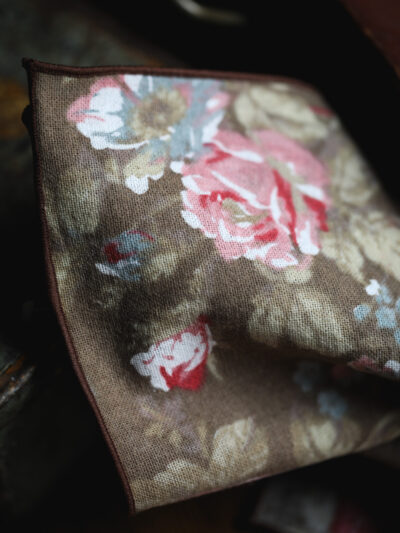 Tresanti Cotton Pocket Square - Tan Flower Print