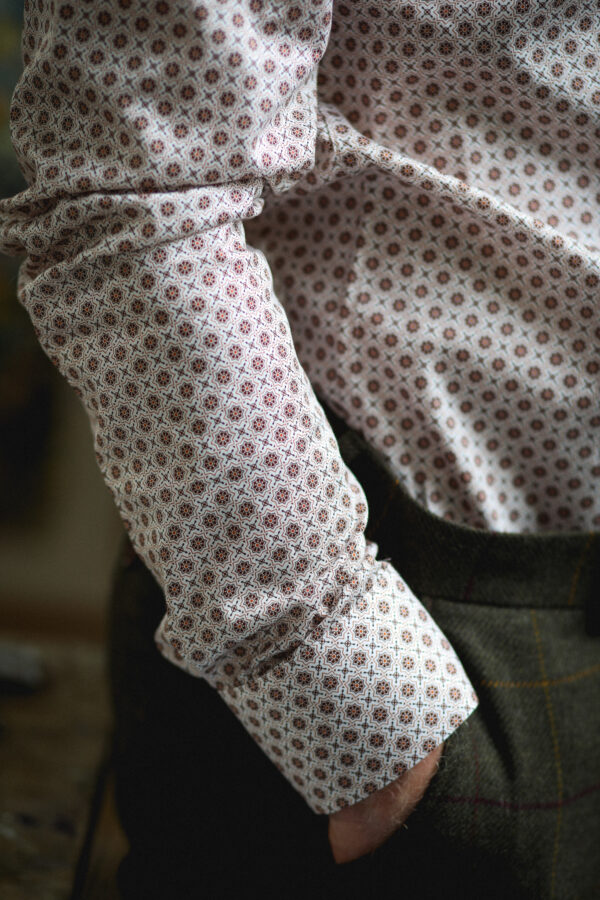 Guide London Shirt - White/Plum Patterned - Image 2