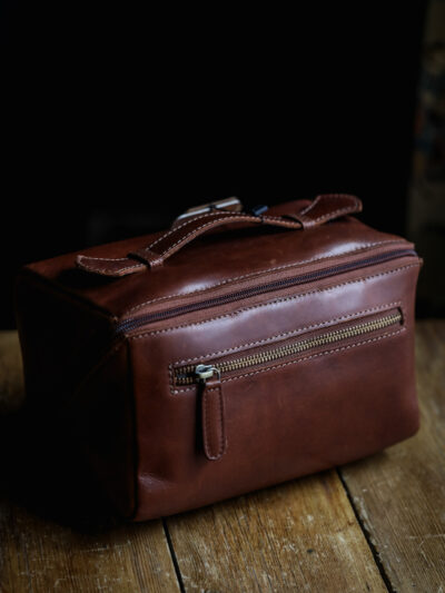 Ashwood Leather - Chestnut K-49 Wash Bag
