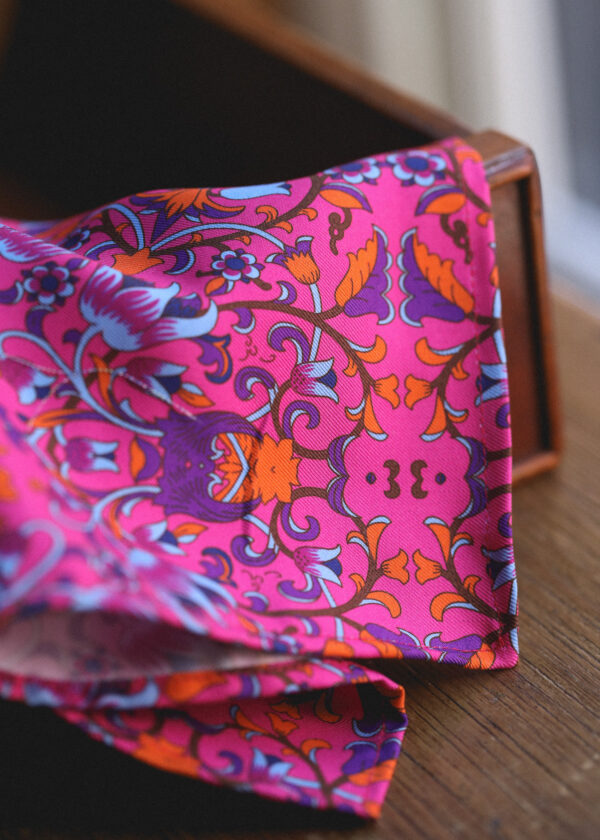 English Printed Silk Bow Tie - Psychedelic Pink - Image 3