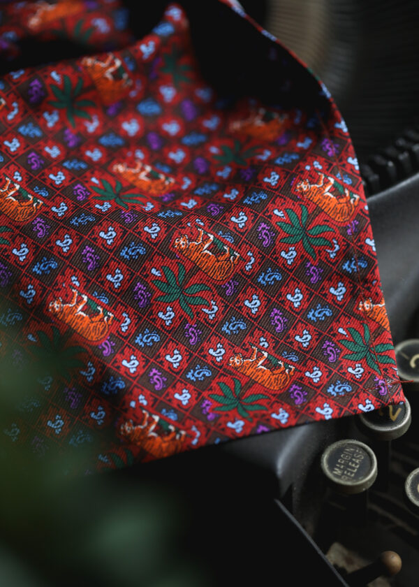 English Printed Silk Bow Tie - Tiger Palms Light - Image 3