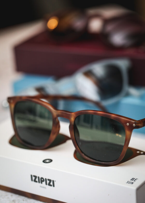 Izipizi Sunglasses - #E Havane