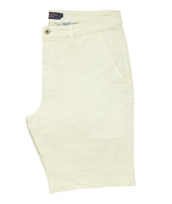 Guide London - Stretch Chino Shorts - Powder Green - Image 2