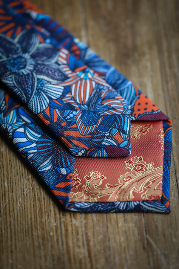 English Printed Silk Tie - Large Floral Print - Image 2