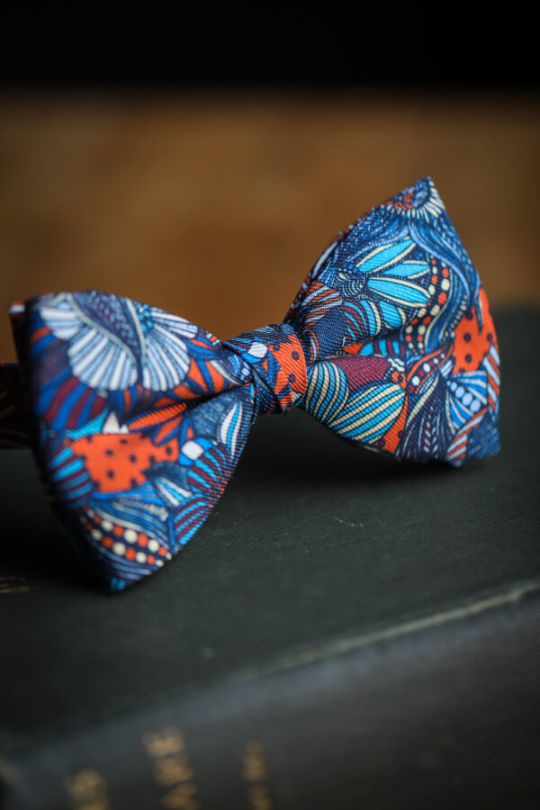 English Printed Silk Bow Tie - Large Floral Print