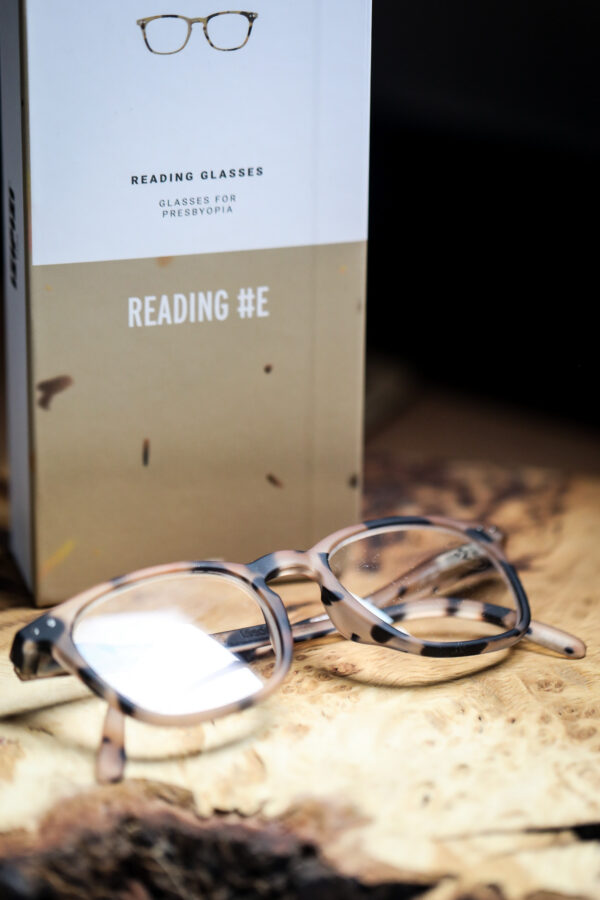 IZIPIZI Reading Glasses - #E Light Tortoise - Image 6