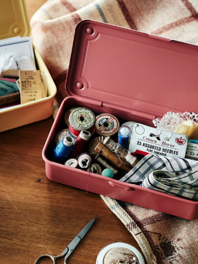 Toyo Steel - Trunk Shape Toolbox T-190 Red