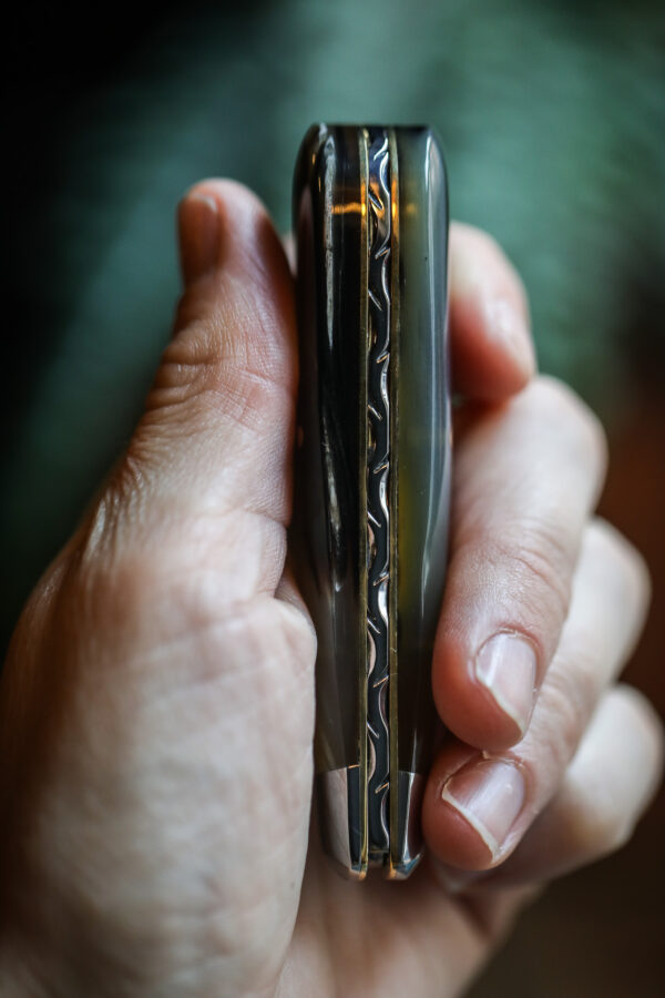 Taylor's Eye Witness - Handmade Lambfoot Pocket Knife - Ramshorn - Image 4