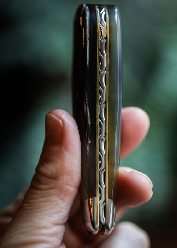 Taylor's Eye Witness - Handmade Lambfoot Pocket Knife - Ramshorn - Image 3