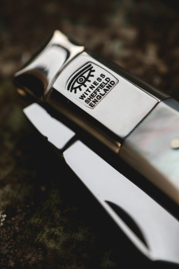 Taylor's Eye Witness - Handmade Barlow Pocket Knife - Mother of Pearl - Image 6