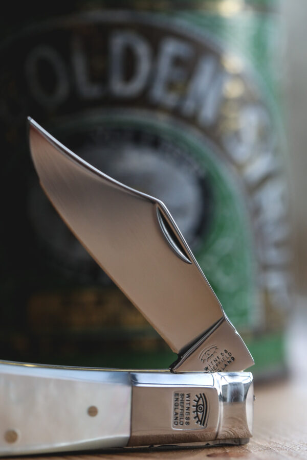 Taylor's Eye Witness - Handmade Barlow Pocket Knife - Mother of Pearl - Image 4