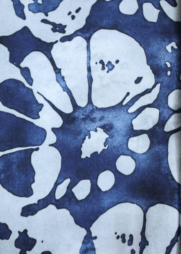 Guide London Short Sleeve Shirt - Navy Bold Flower - Image 4
