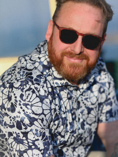 Guide London Short Sleeve Shirt - Navy Bold Flower